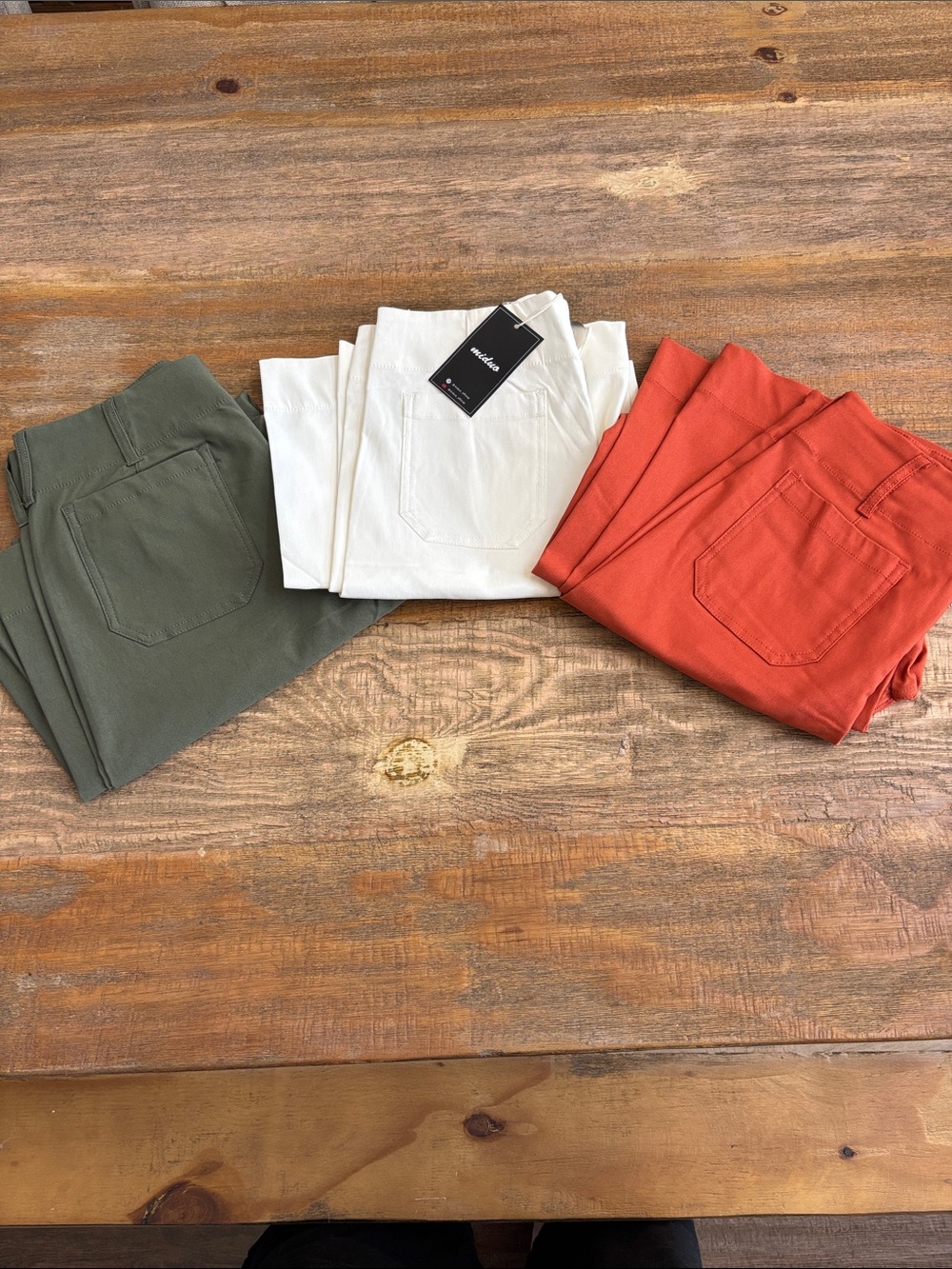 Women’s  Stretch Wide Leg Pants in Olive, White & Rust - size 26 (3 Pair bundle)